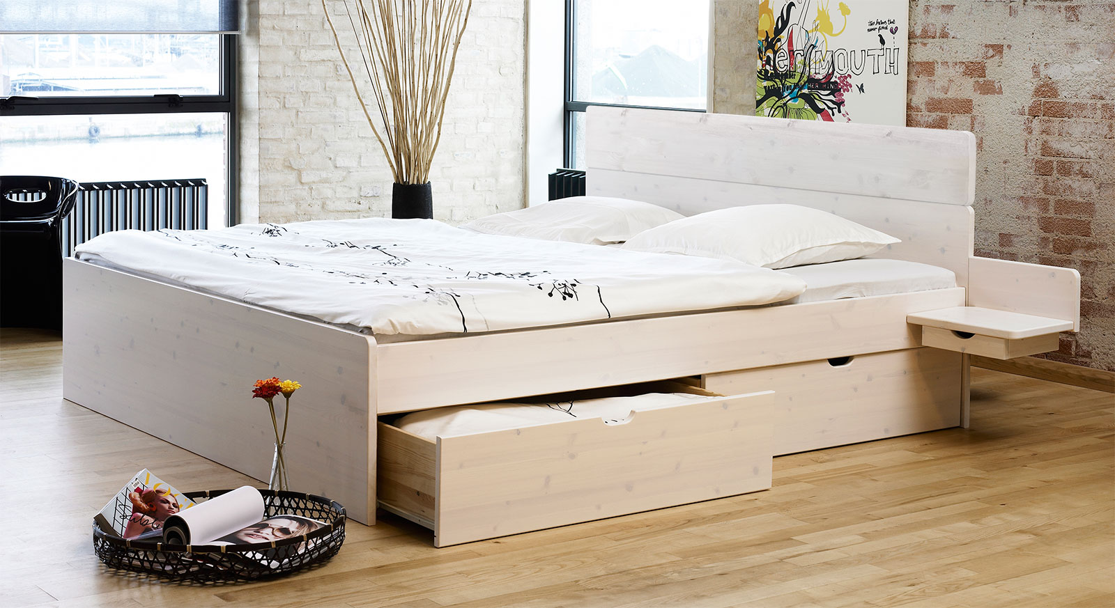 Schubkasten-Bett Finnland in weiß mit passenden Produkt