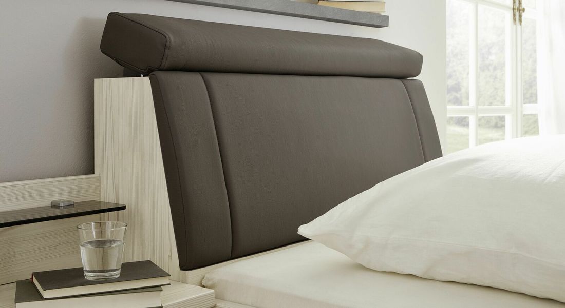 Seniorenbett Usingen Komfort Lärche Dekor mit Schubkasten
