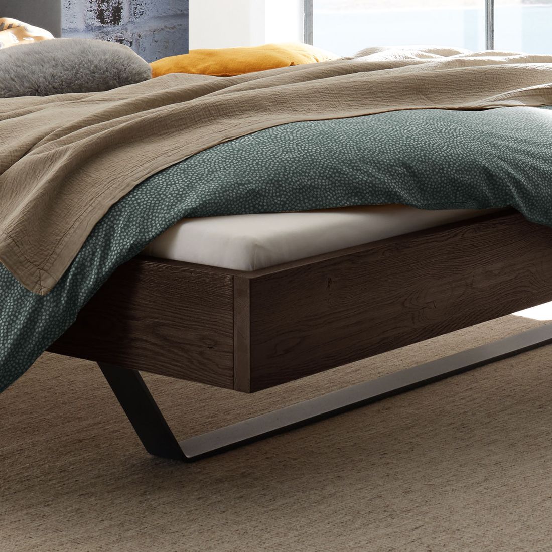 Bett Cenadro Wildeiche Massivholz