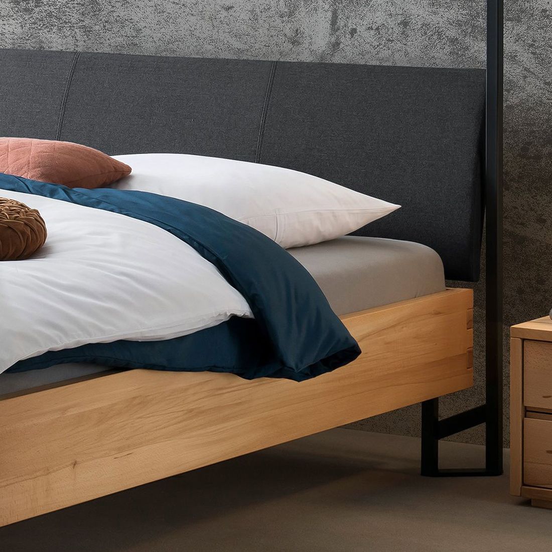 Himmelbett Joris Wildbuche Massivholz
