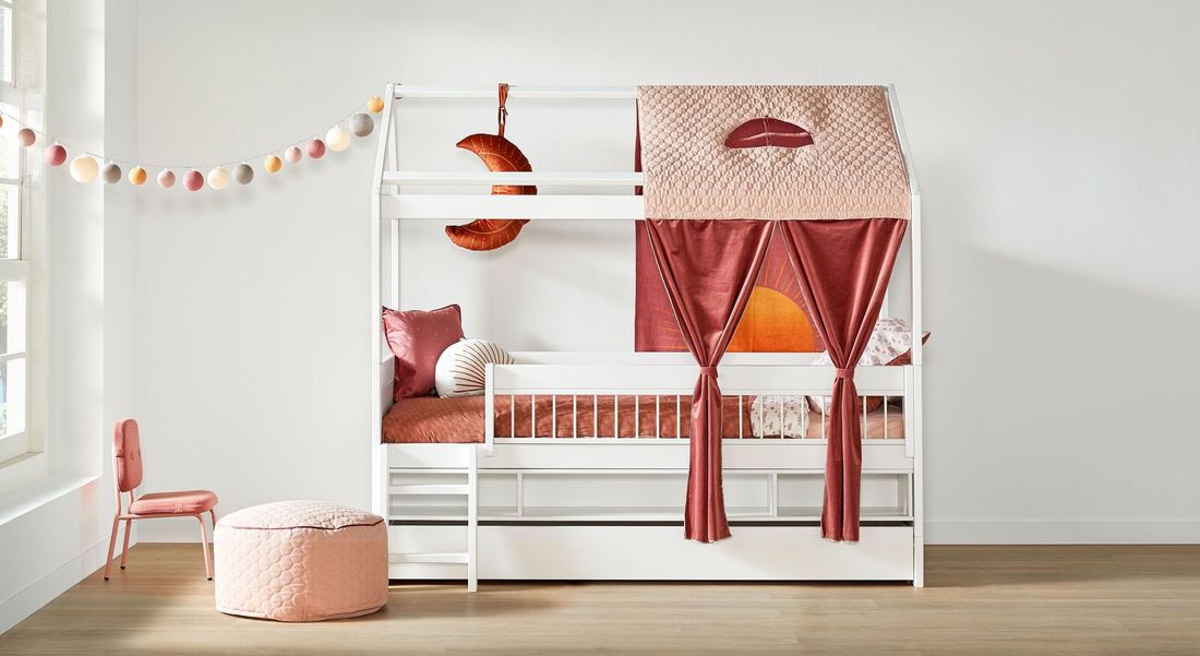 LIFETIME Hausbett Sunset Dreams Kiefer Massivholz mit Lattenrost und Schubkasten