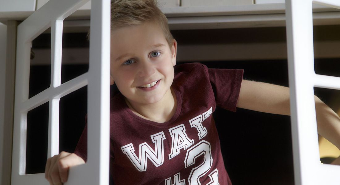 LIFETIME Abenteuer- und Etagenbett Hangout Kiefer Massivholz mit Lattenrost
