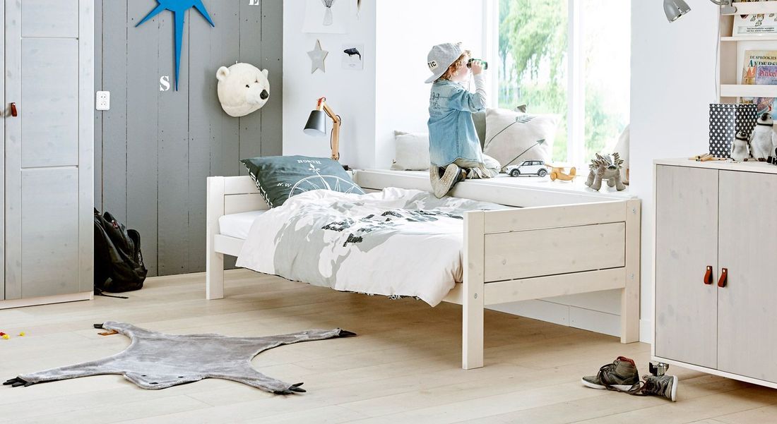 LIFETIME Mini-Hochbett 4-in-1 Kiefer Massivholz mit Lattenrost