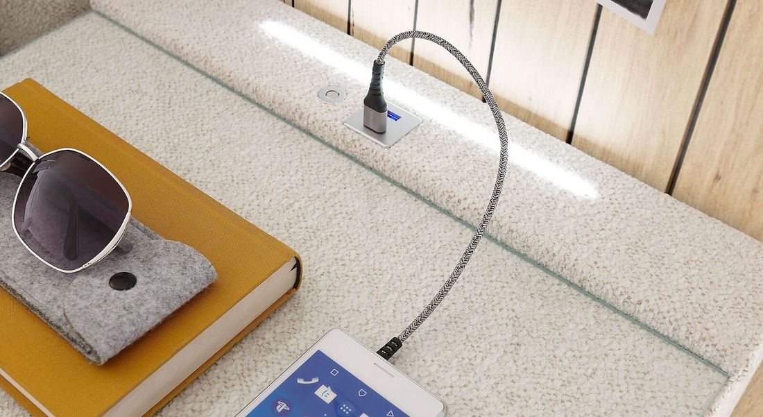 Polsternachttisch Xander Webstoff H 57cm mit LED-Beleuchtung und USB-Anschluss