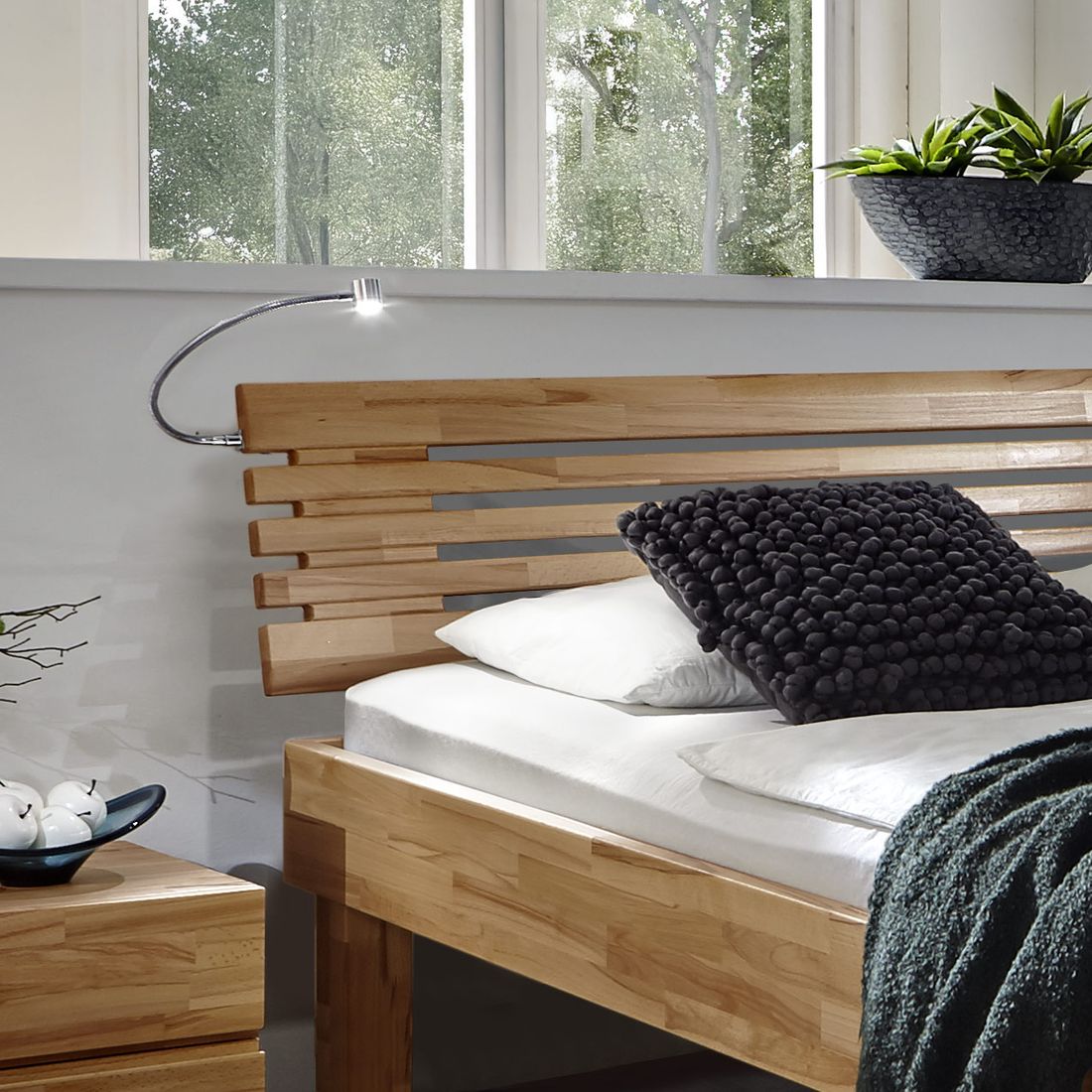 Bett Livenza Kernbuche Massivholz