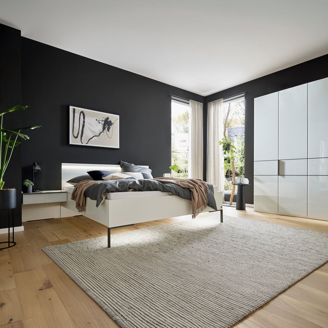 Interliving Schwebenachttisch 1033