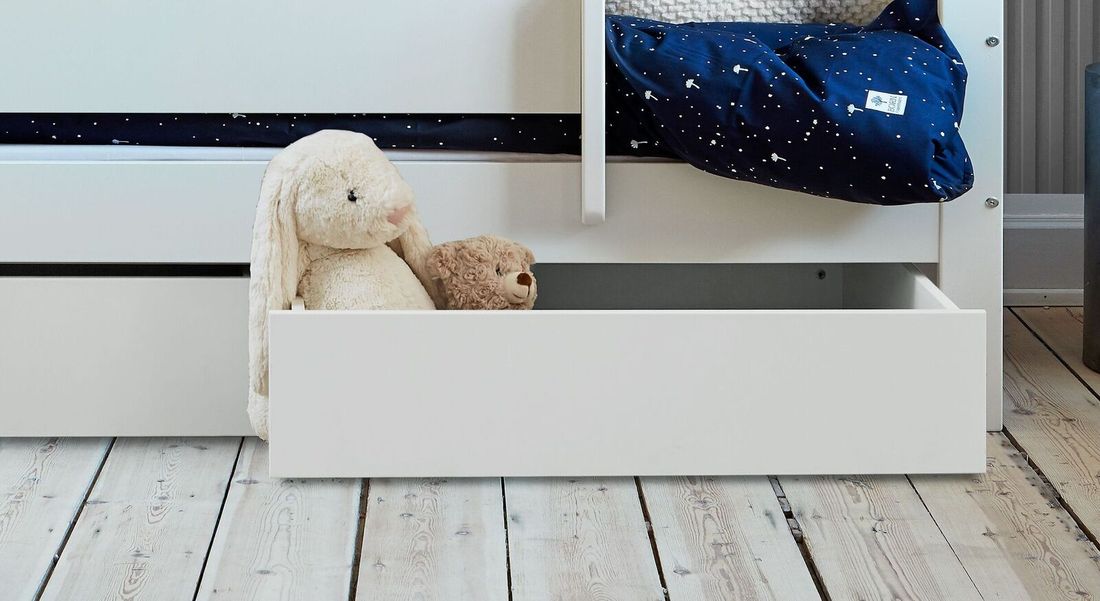 Bett Tacora Buche teilmassiv mit Lattenrost und Schubkasten