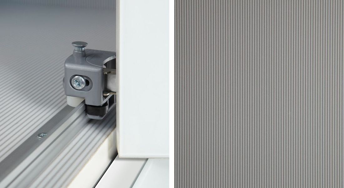 Drehtüren-Kleiderschrank Selca mit Glasfront und Schubladen