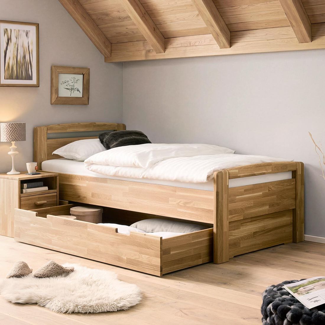 HOMELIV. Seniorenbett Luise Komfort Wildeiche Massivholz mit Schubkasten