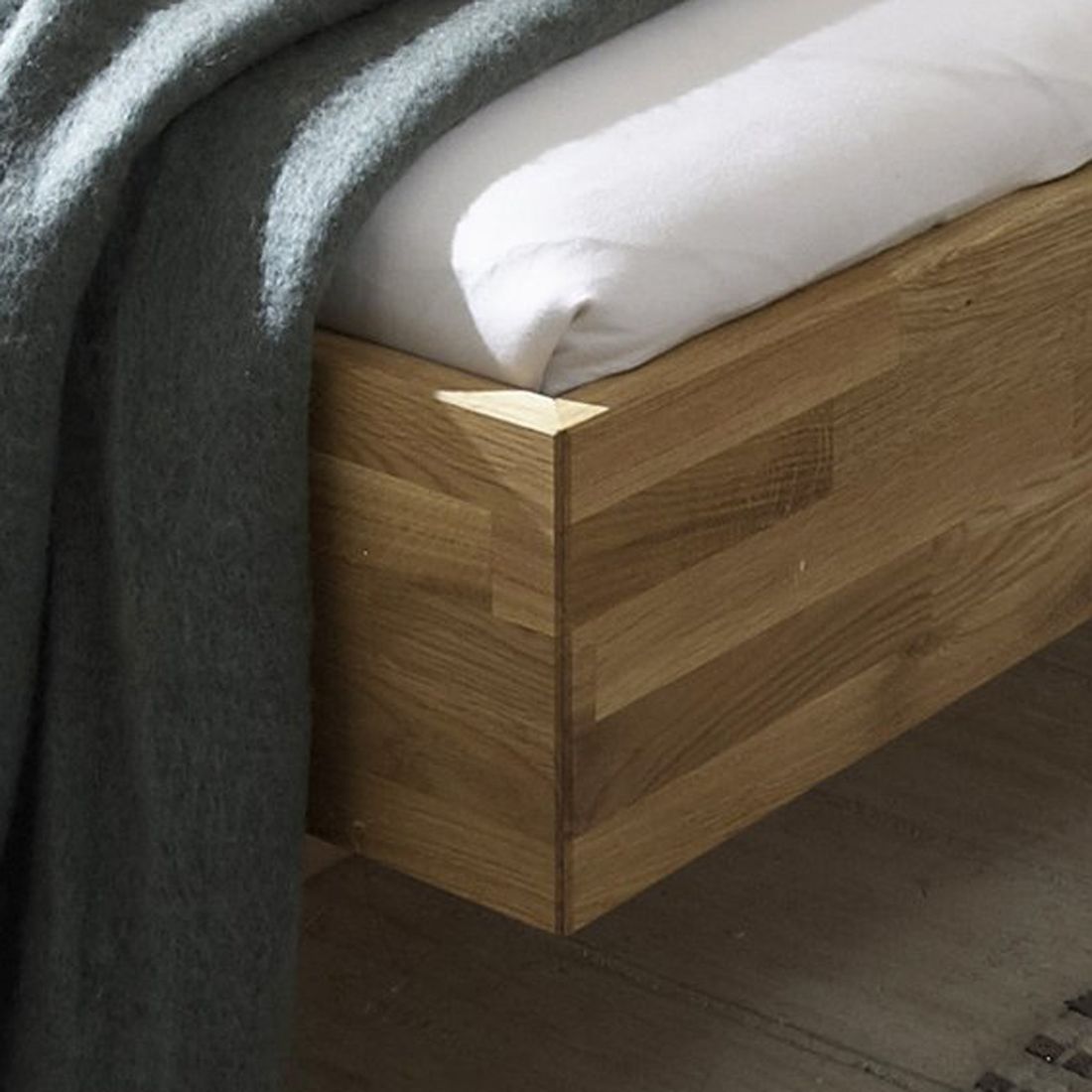 Bett Terrano Komfort Wildeiche Massivholz