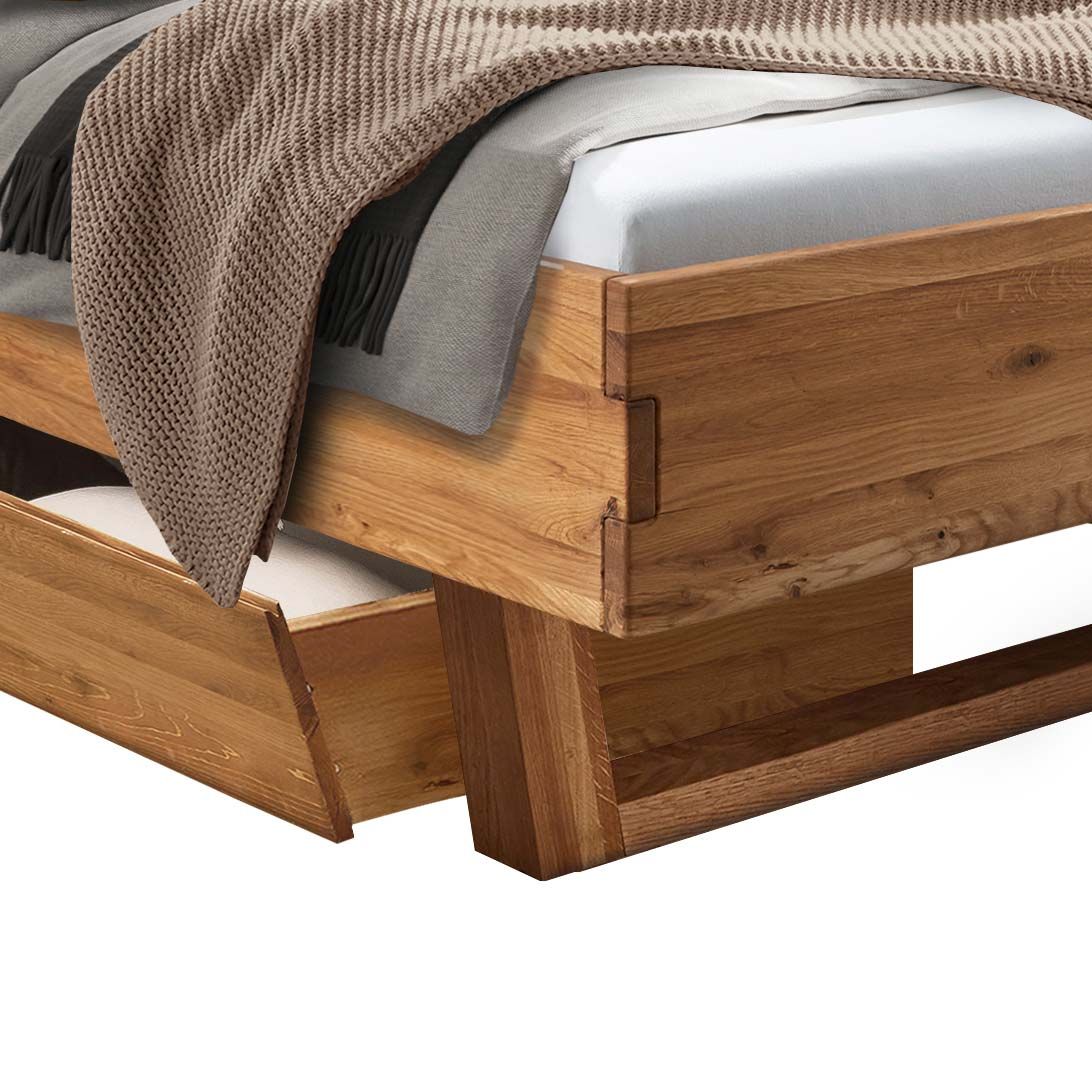 Bett Inula Komfort Wildeiche Massivholz mit Schubkasten