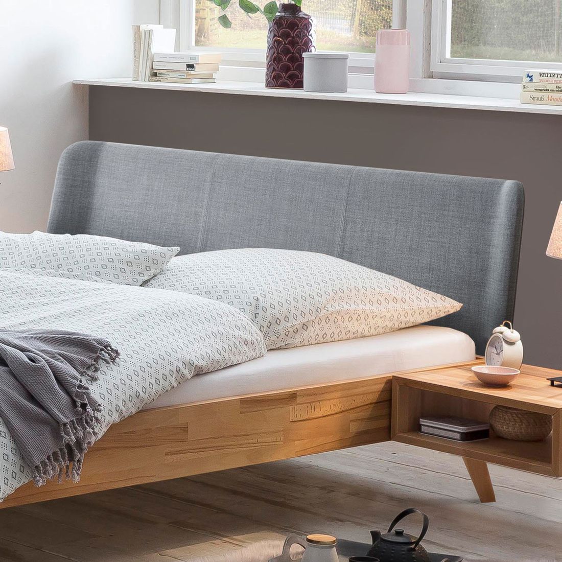 Bett Akana Kernbuche Massivholz