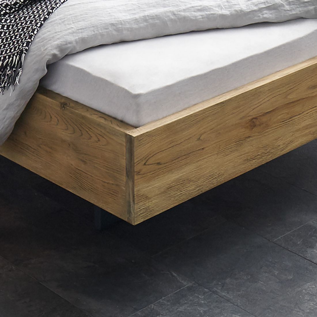 Bett Dourados Komfort Wildeiche Massivholz