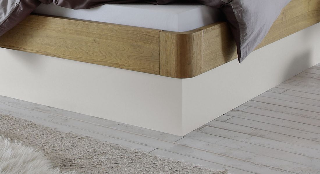 Bett Majuro Komfort Eiche Massivholz mit Bettkasten