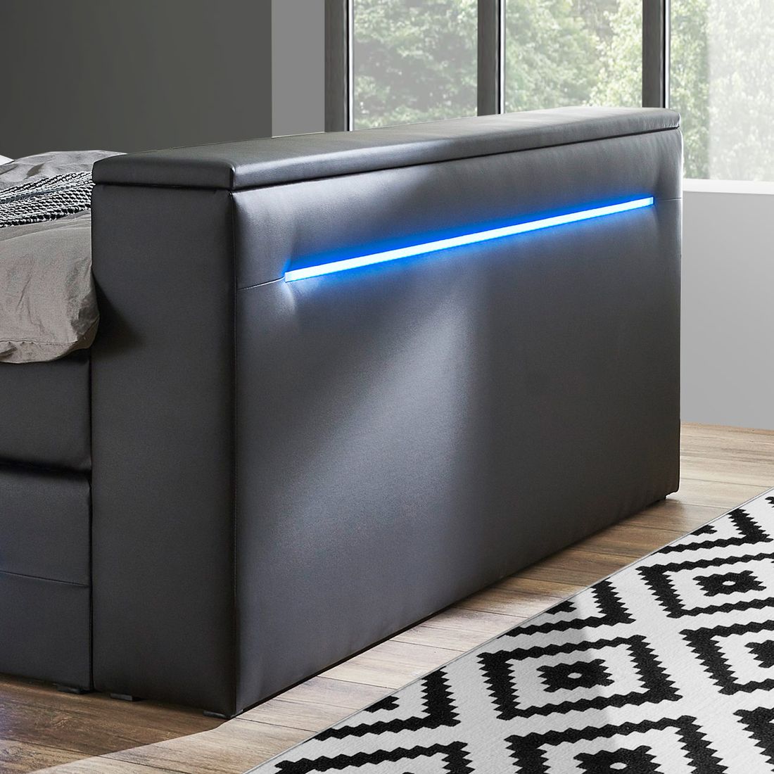 Boxspringbett Lucaro Kunstleder mit Beleuchtung und TV-Halterung