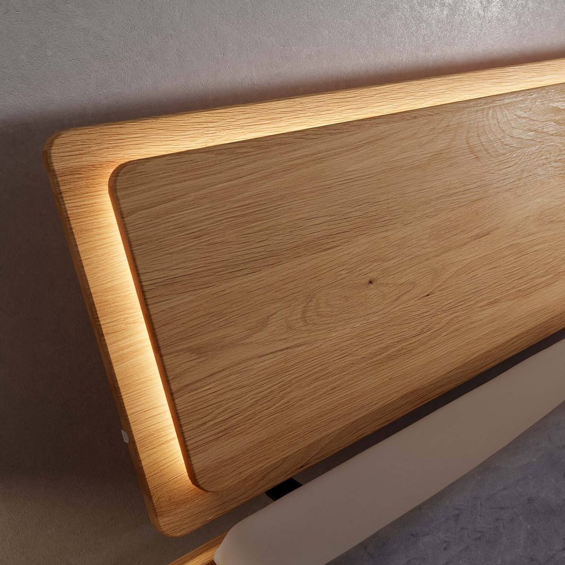 Bett Dosima Wildeiche Massivholz mit Beleuchtung