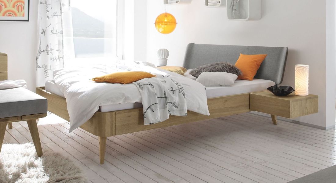 Bett Rakaia Eiche Massivholz