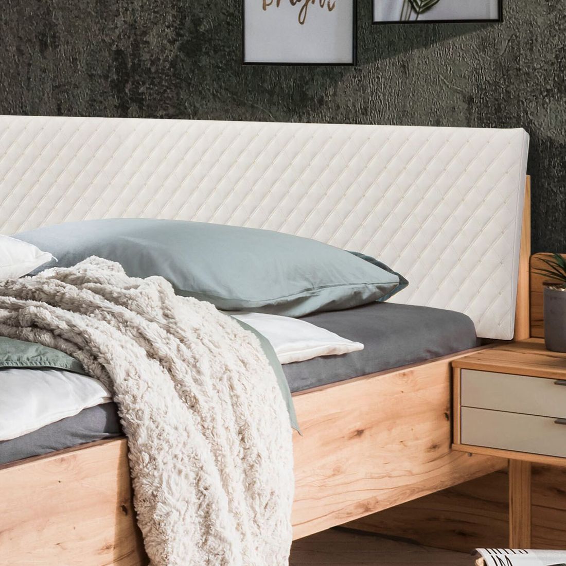 Bett Lucelia Komfort Kernbuche teilmassiv