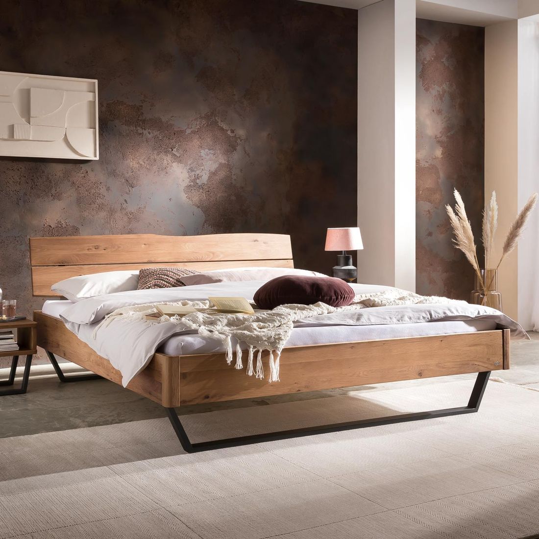 Bett Trogon Wildeiche Massivholz