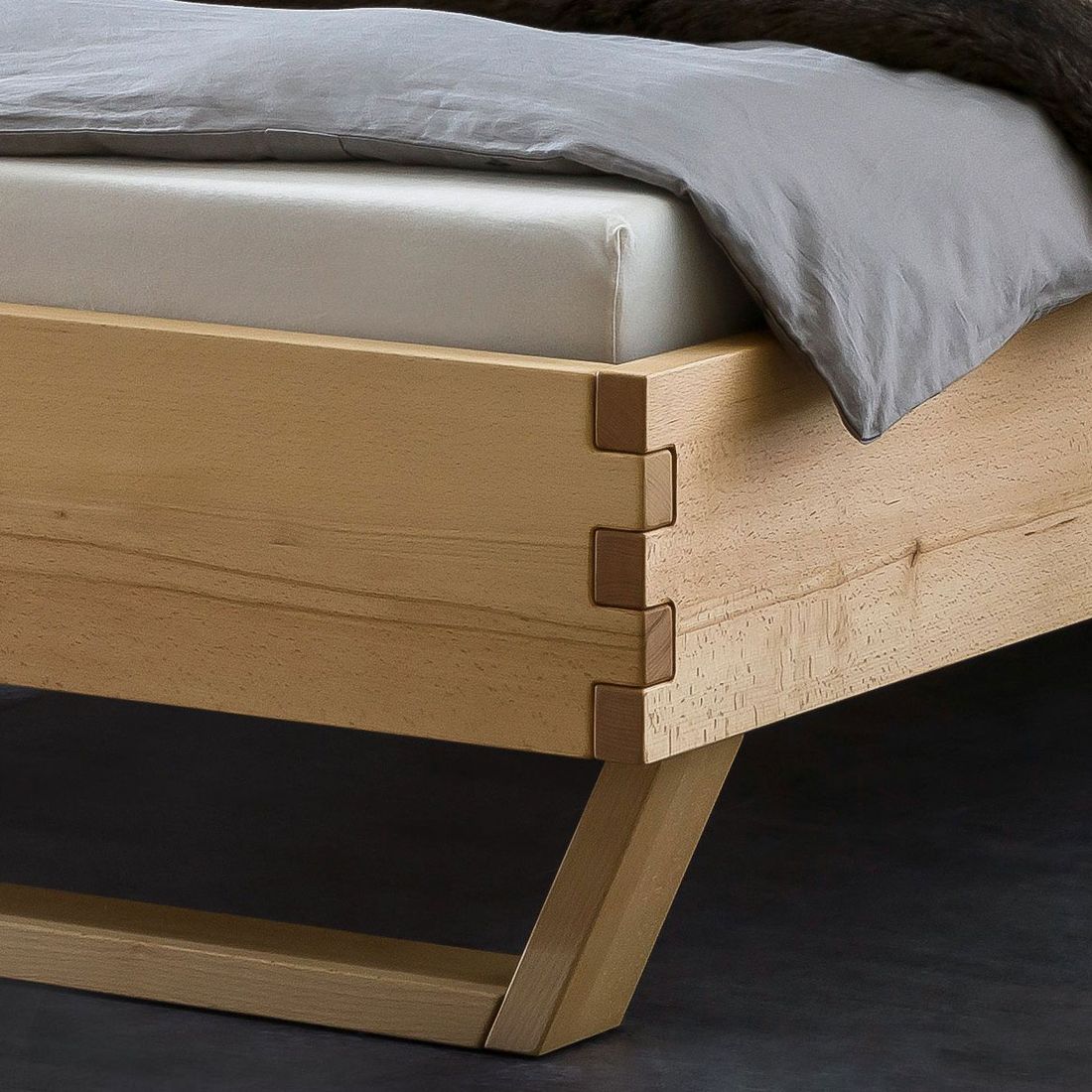 Bett Grimar Komfort Wildbuche Massivholz