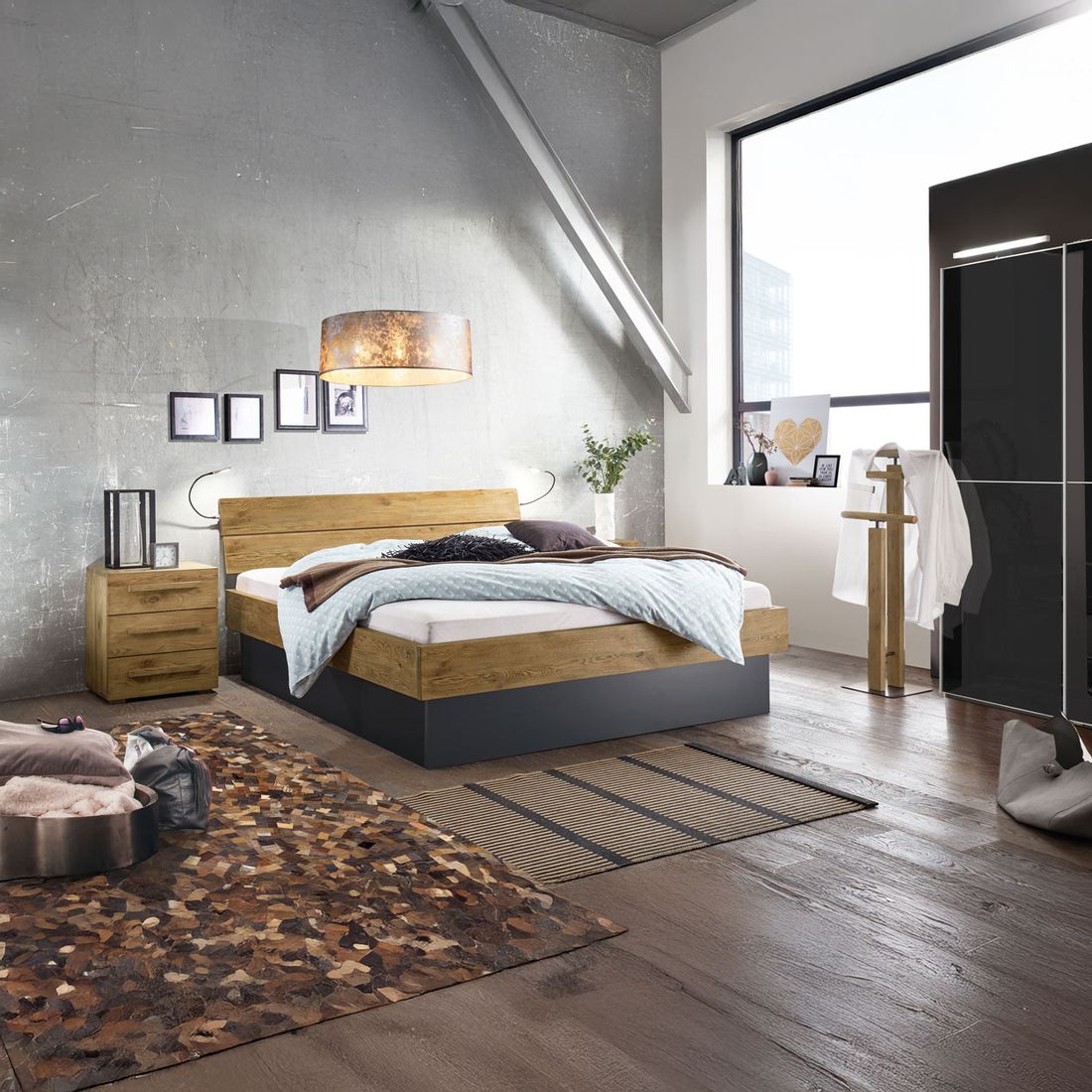 Bett Boa Vista Komfort Wildeiche Vintage Massivholz mit Bettkasten