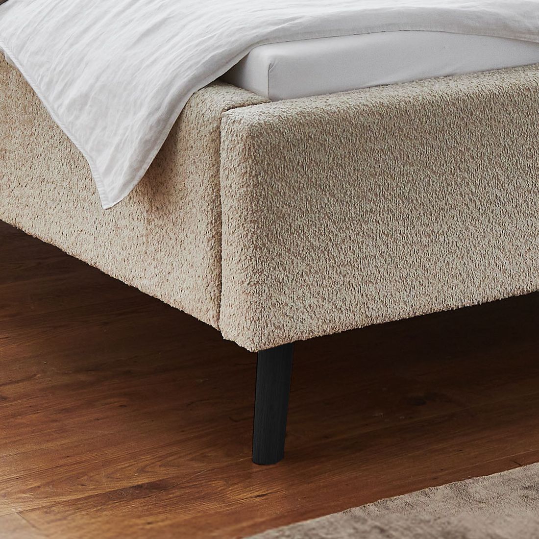 HOMELIV. Polsterbett Calypso Komfort Microteddy Abriamo