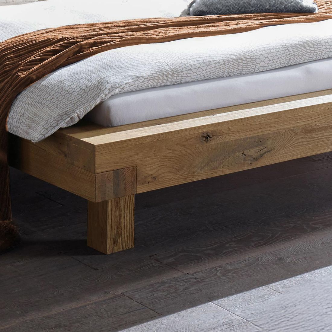 Balkenbett Trecera Wildeiche Massivholz
