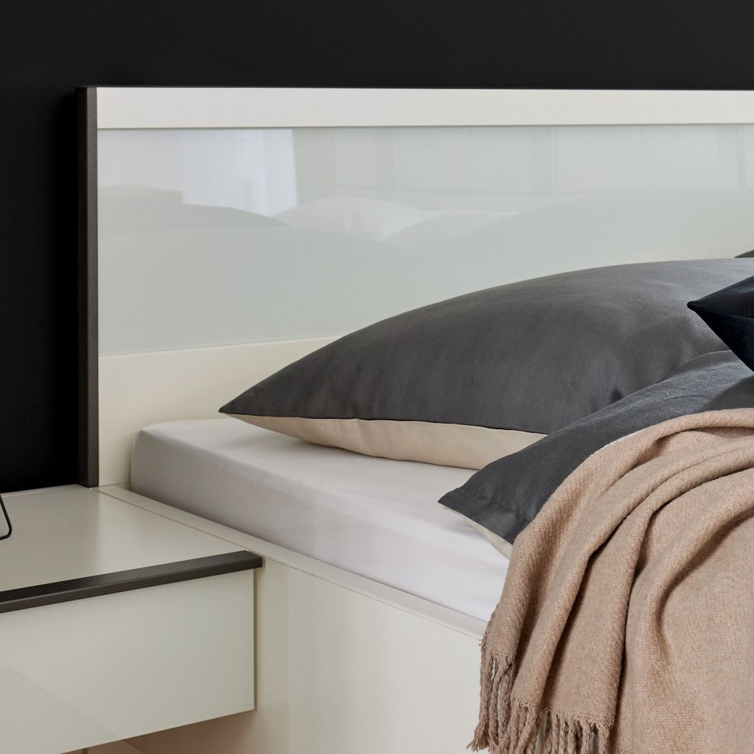 Interliving Bett 1033 Komfort