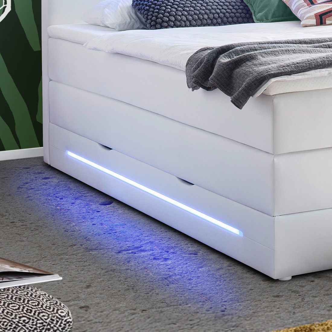Boxspringbett Tarasco Kunstleder mit Beleuchtung und Bettkasten