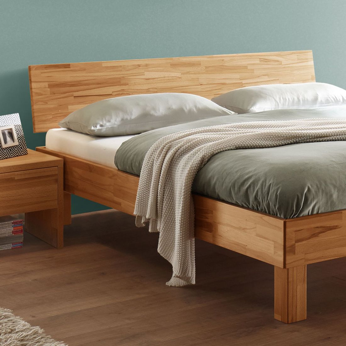 Bett Varion Kernbuche Massivholz
