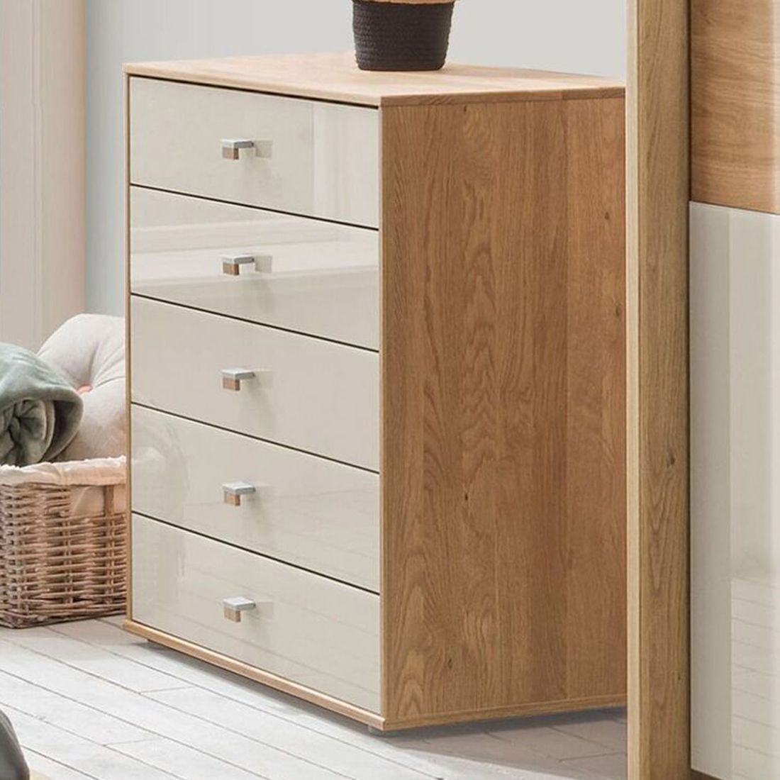Sideboard Ayla Eiche teilmassiv mit Schubladen