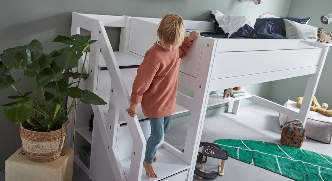 LIFETIME Midi-Hochbett Original Kiefer Massivholz mit Lattenrost und Treppenmodul
