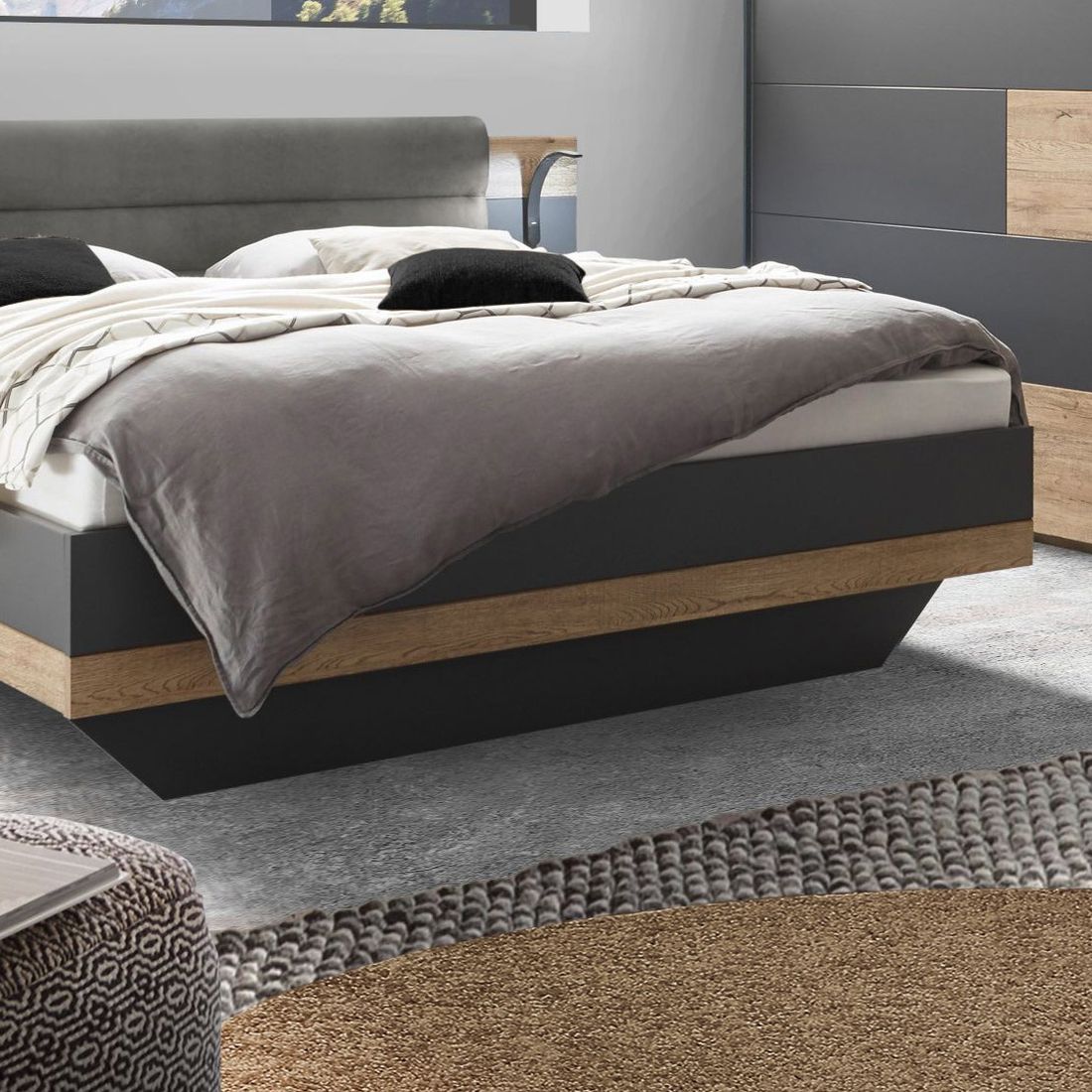 Bett Igneo Komfort Eiche Dekor mit Nachttischen