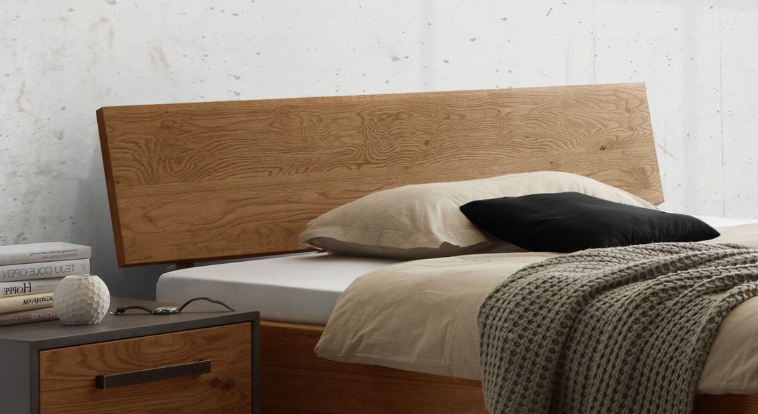 Bett Santo Wildeiche Massivholz