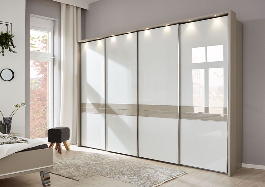 INTERLIVING Schwebetüren-Kleiderschrank 1009