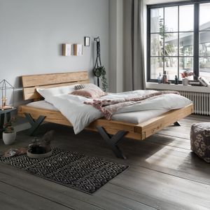 HOMELIV. Balkenbett Lizzano Komfort Wildeiche Massivholz