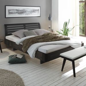 Bett Salerno Eiche Massivholz