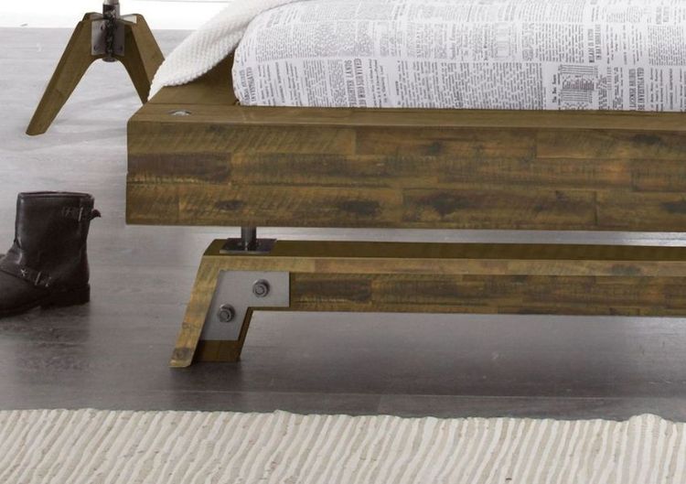 Bett Molina Industrial Style