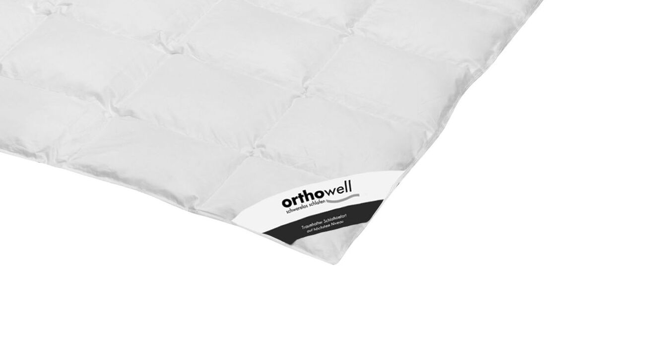 Daunen-Bettdecke orthowell Standard extra leicht in Markenqualität