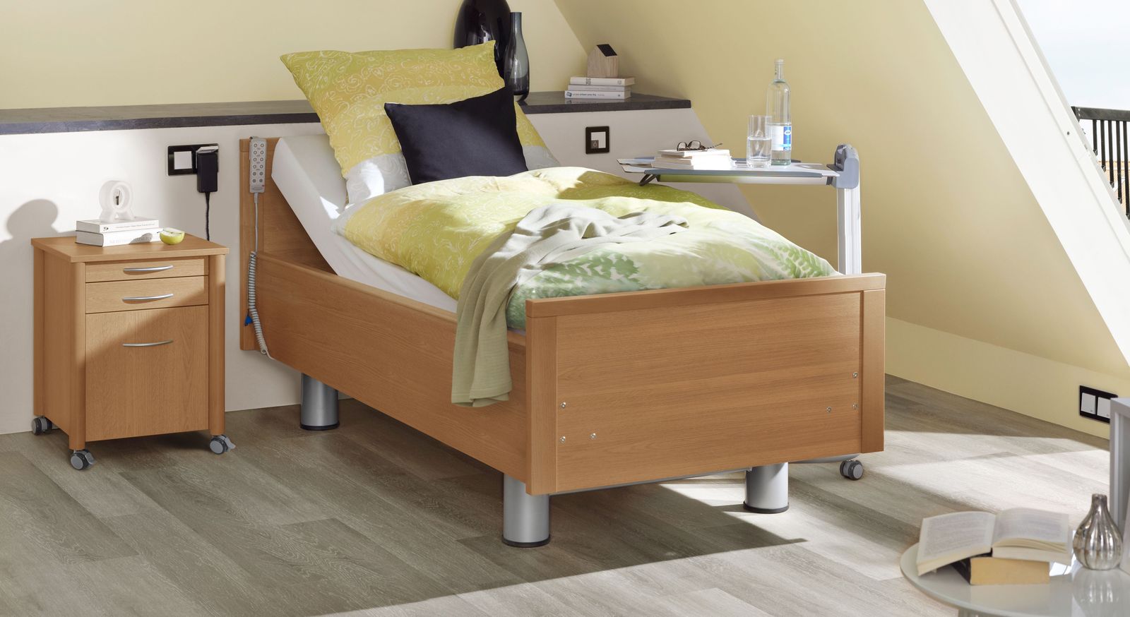 Komfortbett mit Pflegebett-Funktion Isar in Birnbaum Dekor