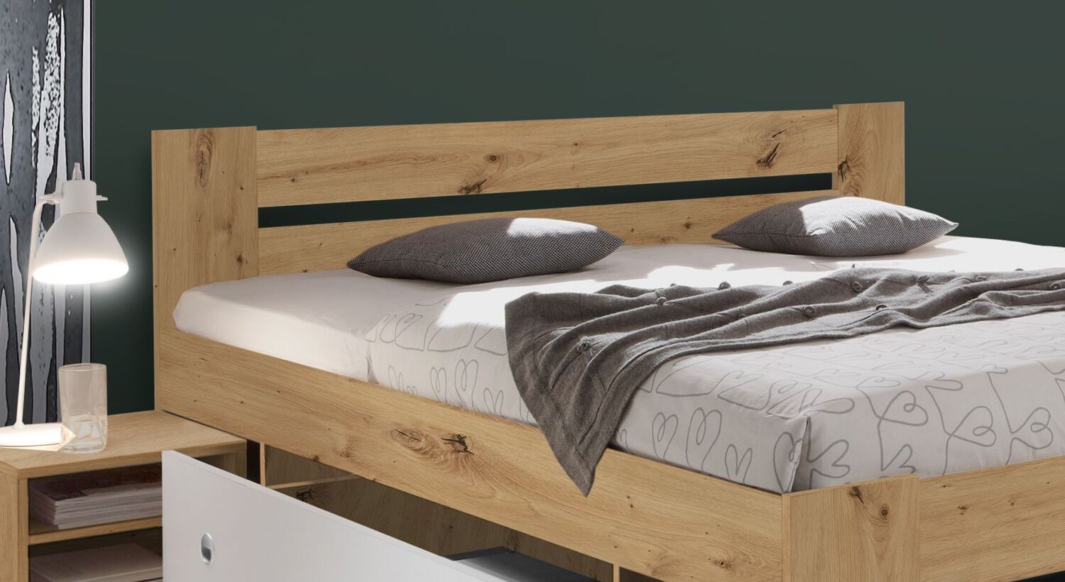 Schubkasten-Bett Eibar mit klassischem Kopfteil