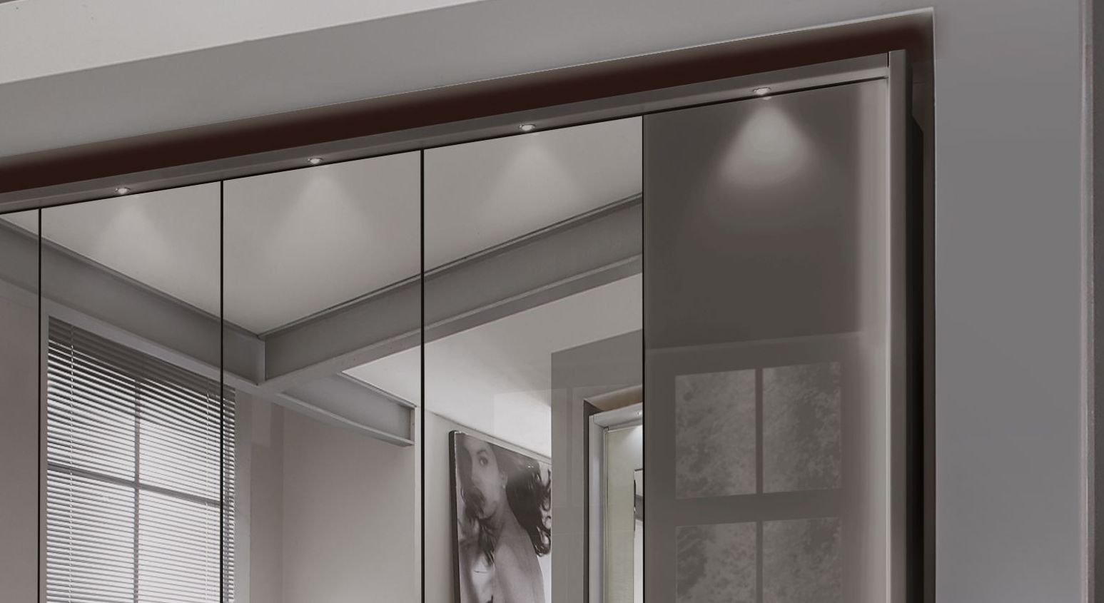 Spiegel-Funktions-Kleiderschrank Southville mit praktischen Spiegeltüren