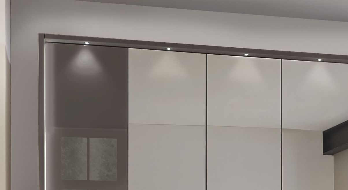 Spiegel-Kleiderschrank Harrow mit eleganten LED-Leuchten