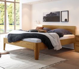 Bett Ambato mit natürlich gemasertem Holzrahmen