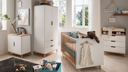 Erste Einrichtung für das Babyzimmer