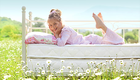 Bett fit für den Sommer machen