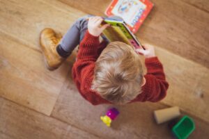 Tipps und Infos: Kinderzimmer aufräumen, ausmisten und organisieren